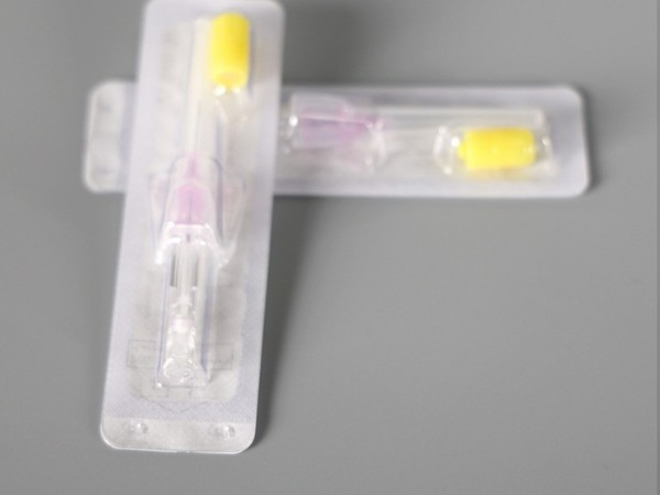 一次性兽用留置针 20G 小翼型 一次性兽用留置针 20G 小翼型